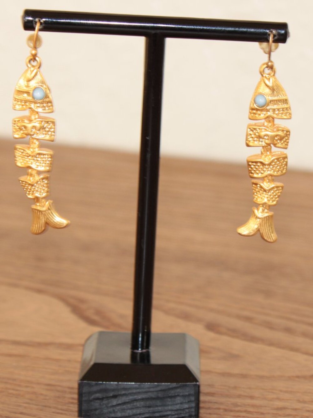 Tory Burch Rare Gold Fishbone Drop Earrings NWT